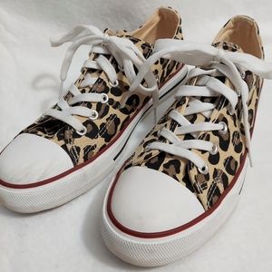 Leopard Print Fashion Canva Sneakers
